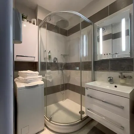 Sweet By Zoom Apartment